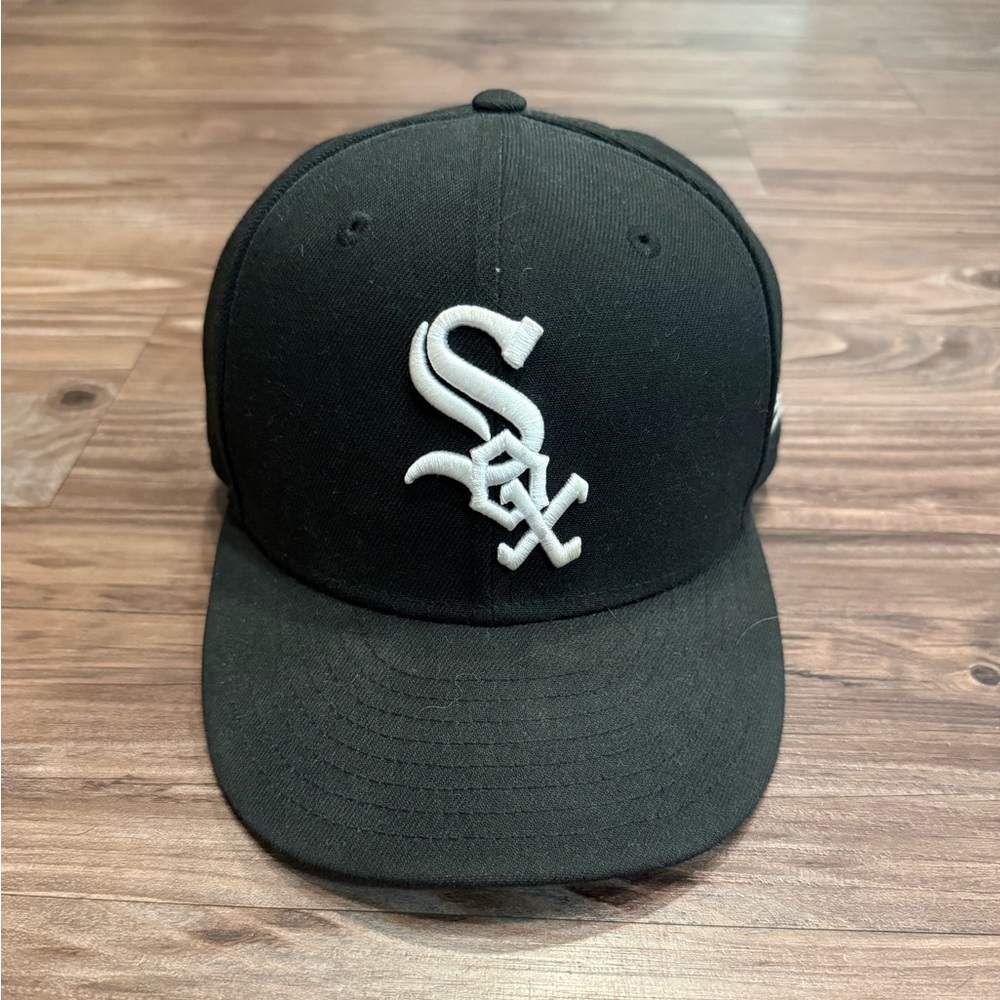 New Era Chicago White Sox black fitted baseball cap